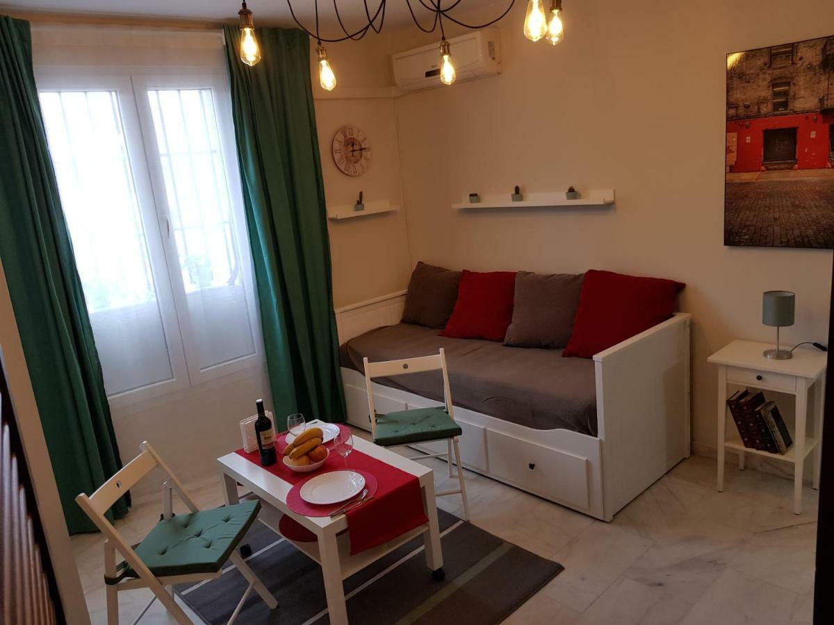 **** Genuar Apartments Malaga Center 外观 照片